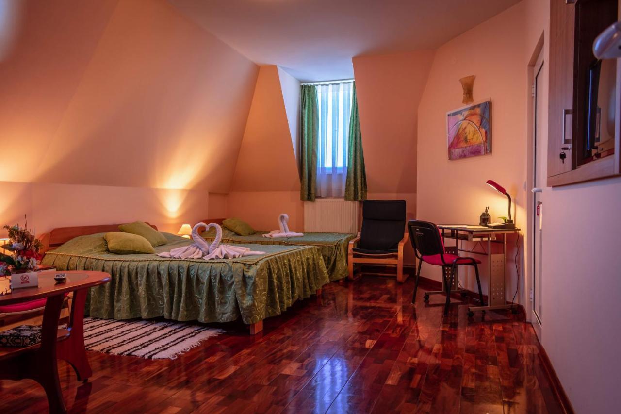 Garni Hotel Lama Крагуевац Стая снимка